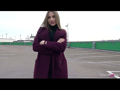 ❤️ SCOUT ALLEMAND EST UN RÊVE TOUCHANT STEELE, PARKING TELLTALE ET SEXY POUR L'ARGENT ❤ Vidéo de baise at us ☑